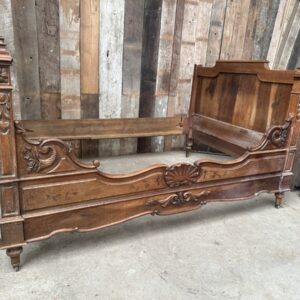French 19th Century Chestnut Bed Day