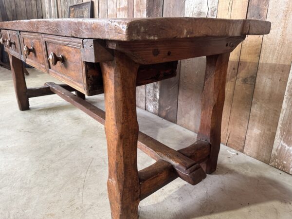 Antique IMG 3192