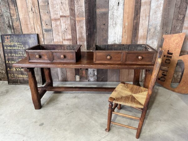 Antique IMG 3204