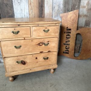 Victorian Pine Bedroom Chest of Drawers