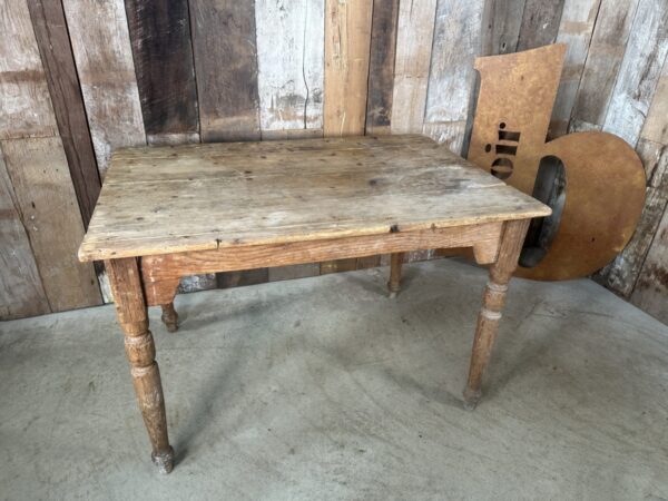 Victorian Pine Farmhouse Dining Kitchen Table