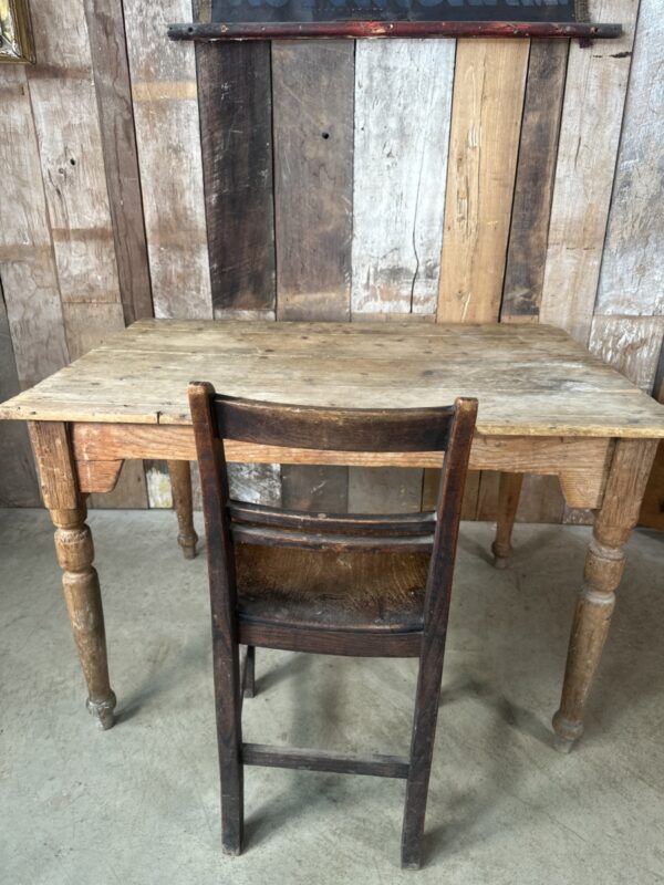 Victorian Pine Farmhouse Dining Kitchen Table